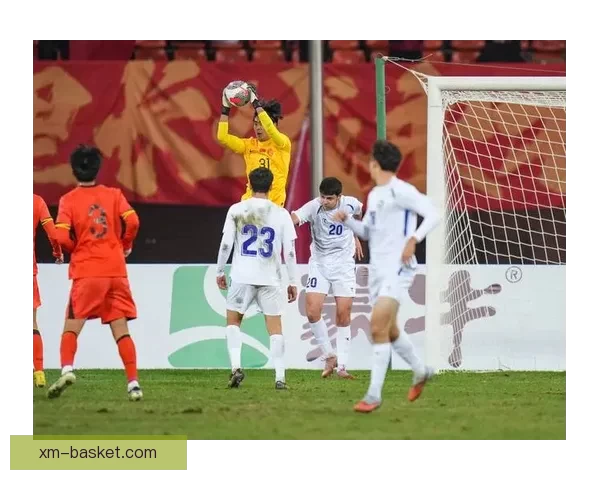 熊猫体育足球全景解析最新赛事数据与战术趋势分析 熊猫体育足球全景解析最新赛事数据与战术趋势分析