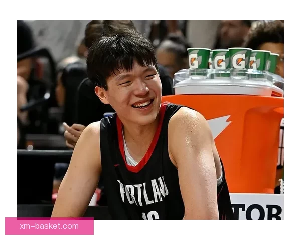 斯普利特盛赞杨瀚森进步显著 高位分球与组织能力大有提升